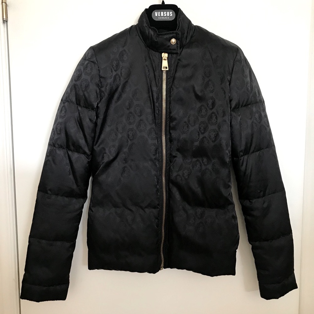 Authentic Versus Versace black logo down coat sz36